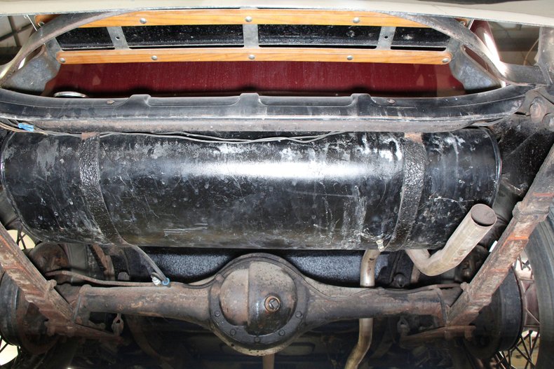 Plymouth-Model-pa-1931-Maroon-Tan-5