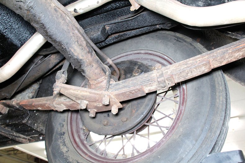 Plymouth-Model-pa-1931-Maroon-Tan-7