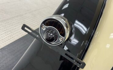 Plymouth-Model-u-1929-Pale-Yellow-Maroon-24