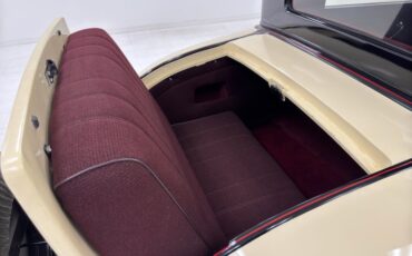 Plymouth-Model-u-1929-Pale-Yellow-Maroon-41