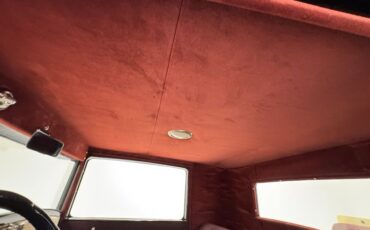 Plymouth-Model-u-1929-Pale-Yellow-Maroon-49