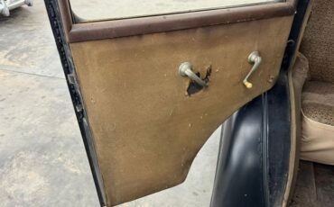 Plymouth-Other-1934-Black-Tan-10