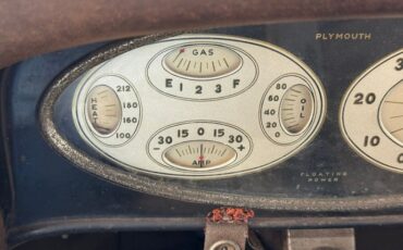 Plymouth-Other-1934-Black-Tan-18