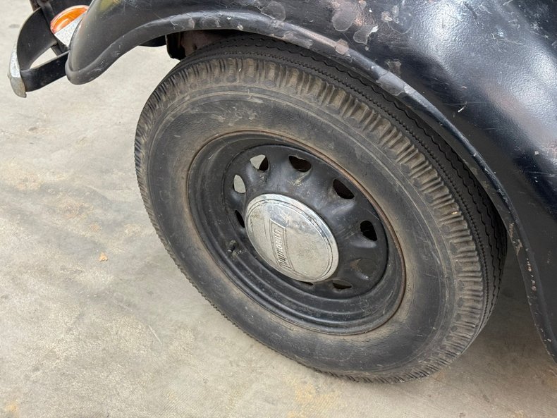 Plymouth-Other-1934-Black-Tan-26