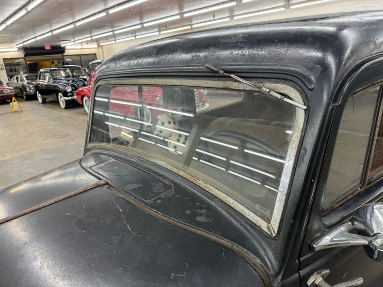 Plymouth-Other-1934-Black-Tan-27