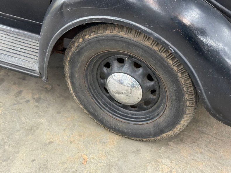 Plymouth-Other-1934-Black-Tan-31