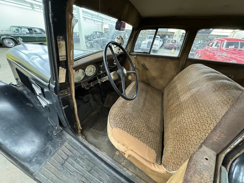 Plymouth-Other-1934-Black-Tan-44