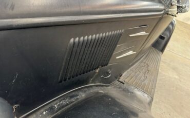 Plymouth-Other-1934-Black-Tan-48