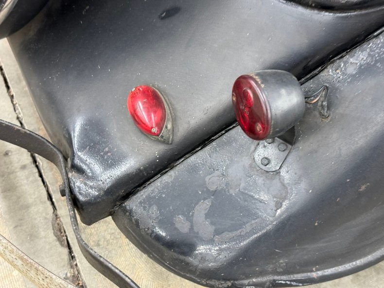 Plymouth-Other-1934-Black-Tan-49