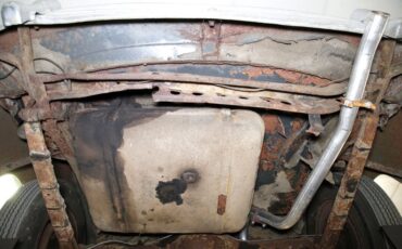 Plymouth-Other-1949-Kitchener-Green-Dark-Green-7