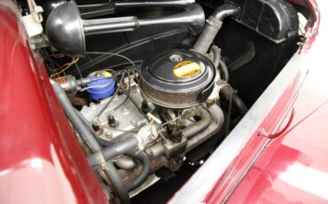 Plymouth-P8-1939-Maroon-Camel-15