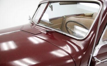 Plymouth-P8-1939-Maroon-Camel-19