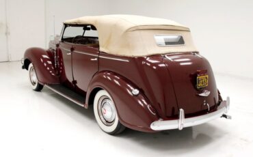 Plymouth-P8-1939-Maroon-Camel-4