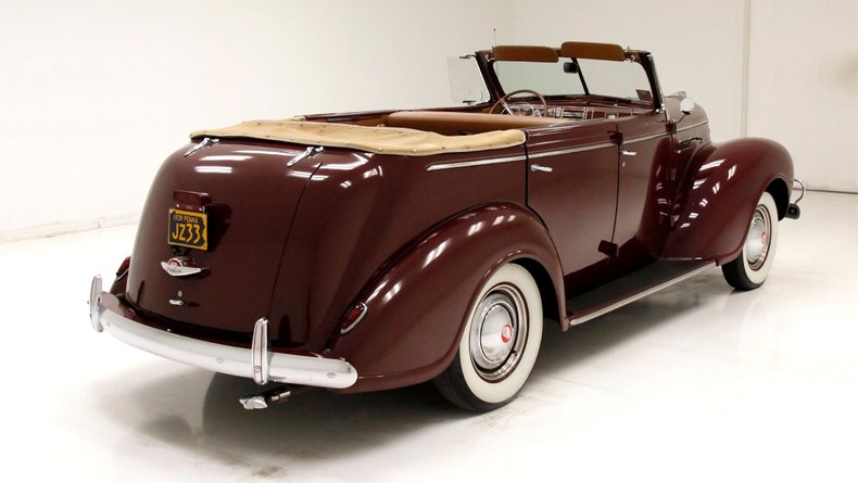 Plymouth-P8-1939-Maroon-Camel-6