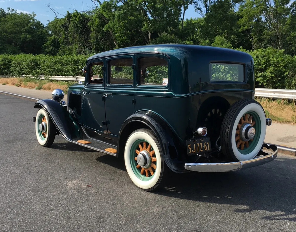 Plymouth-Pb-1932-Teal-Green-Tan-1