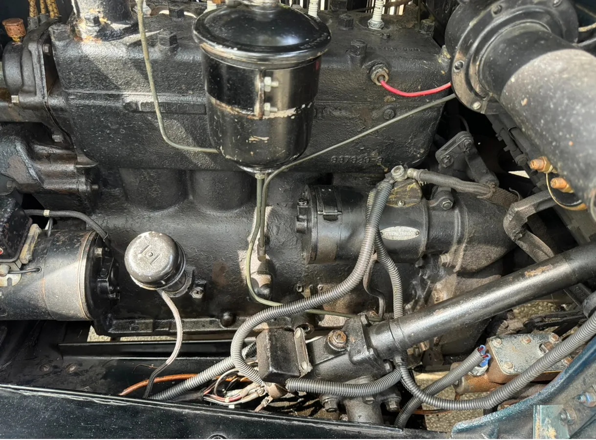 Plymouth-Pb-1932-Teal-Green-Tan-11