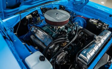 Plymouth-Road-runner-1968-Petty-Blue-4