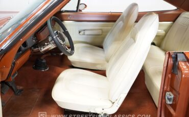 Plymouth-Road-runner-1970-Burnt-Orange-Metalli-White-2