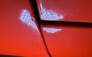 Plymouth-Road-runner-1970-TorRed-White-24