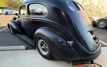 Plymouth-Sedan-1936-Black-Black-10