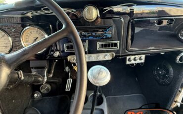 Plymouth-Sedan-1936-Black-Black-30