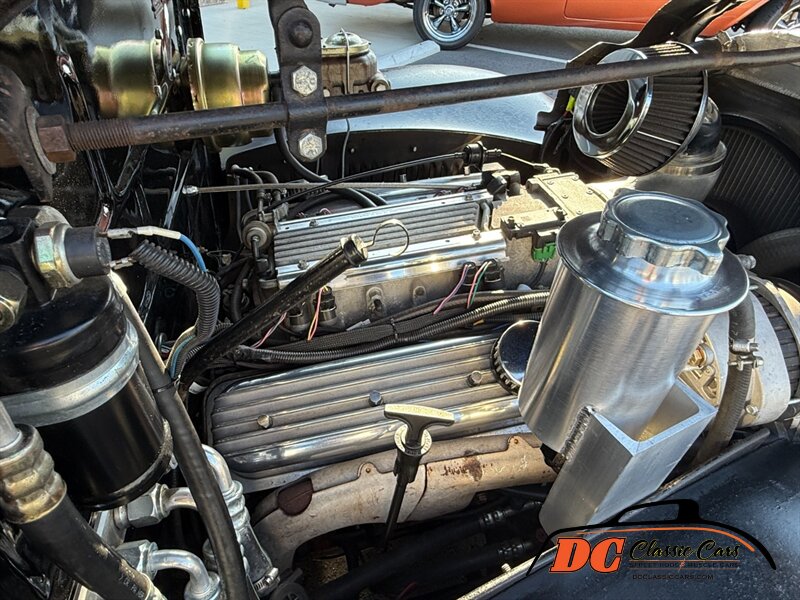 Plymouth-Sedan-1936-Black-Black-37