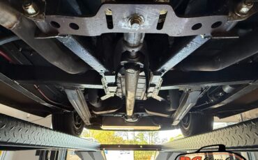 Plymouth-Sedan-1936-Black-Black-48