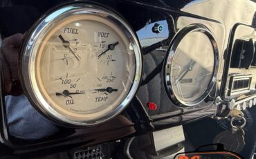 Plymouth-Sedan-1936-Black-Black-8