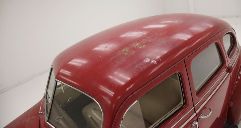 Plymouth-Special-deluxe-1941-Red-Beige-13