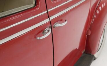 Plymouth-Special-deluxe-1941-Red-Beige-17