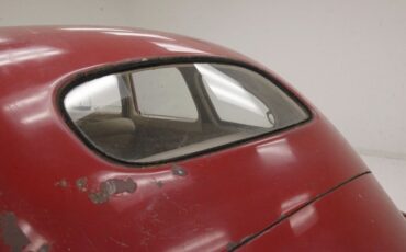 Plymouth-Special-deluxe-1941-Red-Beige-19