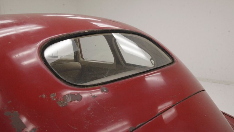 Plymouth-Special-deluxe-1941-Red-Beige-19