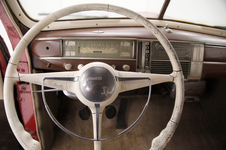 Plymouth-Special-deluxe-1941-Red-Beige-26