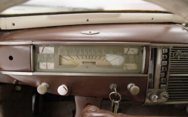 Plymouth-Special-deluxe-1941-Red-Beige-27