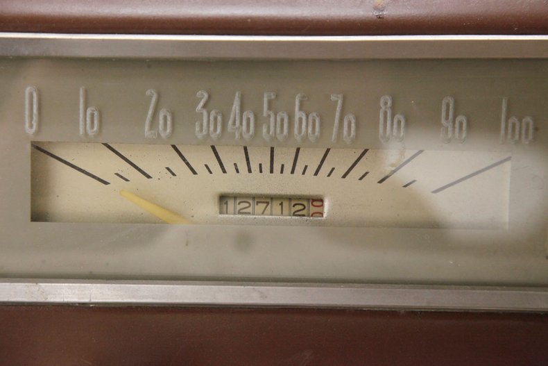 Plymouth-Special-deluxe-1941-Red-Beige-28