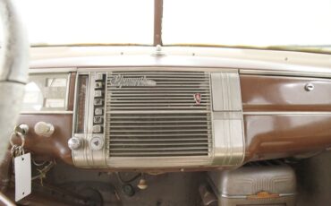 Plymouth-Special-deluxe-1941-Red-Beige-29