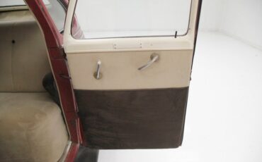 Plymouth-Special-deluxe-1941-Red-Beige-34