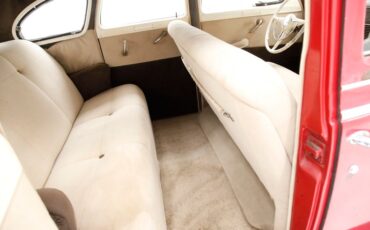 Plymouth-Special-deluxe-1941-Red-Beige-37