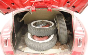 Plymouth-Special-deluxe-1941-Red-Beige-41