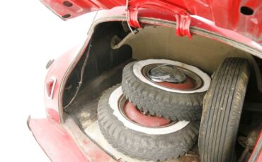 Plymouth-Special-deluxe-1941-Red-Beige-43