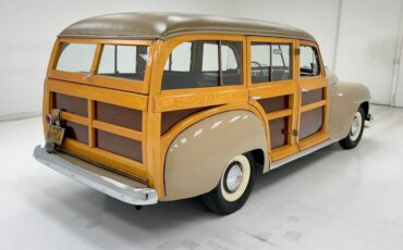 Plymouth-Special-deluxe-1947-Battalion-Beige-Saddle-1