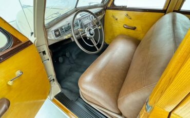 Plymouth-Special-deluxe-1947-Battalion-Beige-Saddle-24