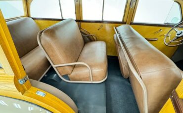 Plymouth-Special-deluxe-1947-Battalion-Beige-Saddle-29