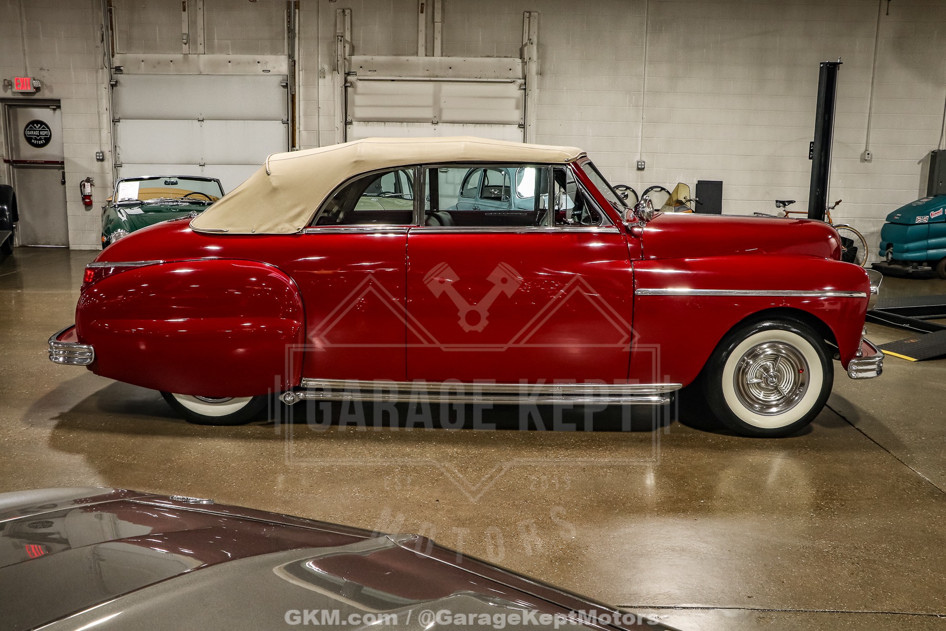 Plymouth-Super-deluxe-1949-BurgundyMaroon-Red-17