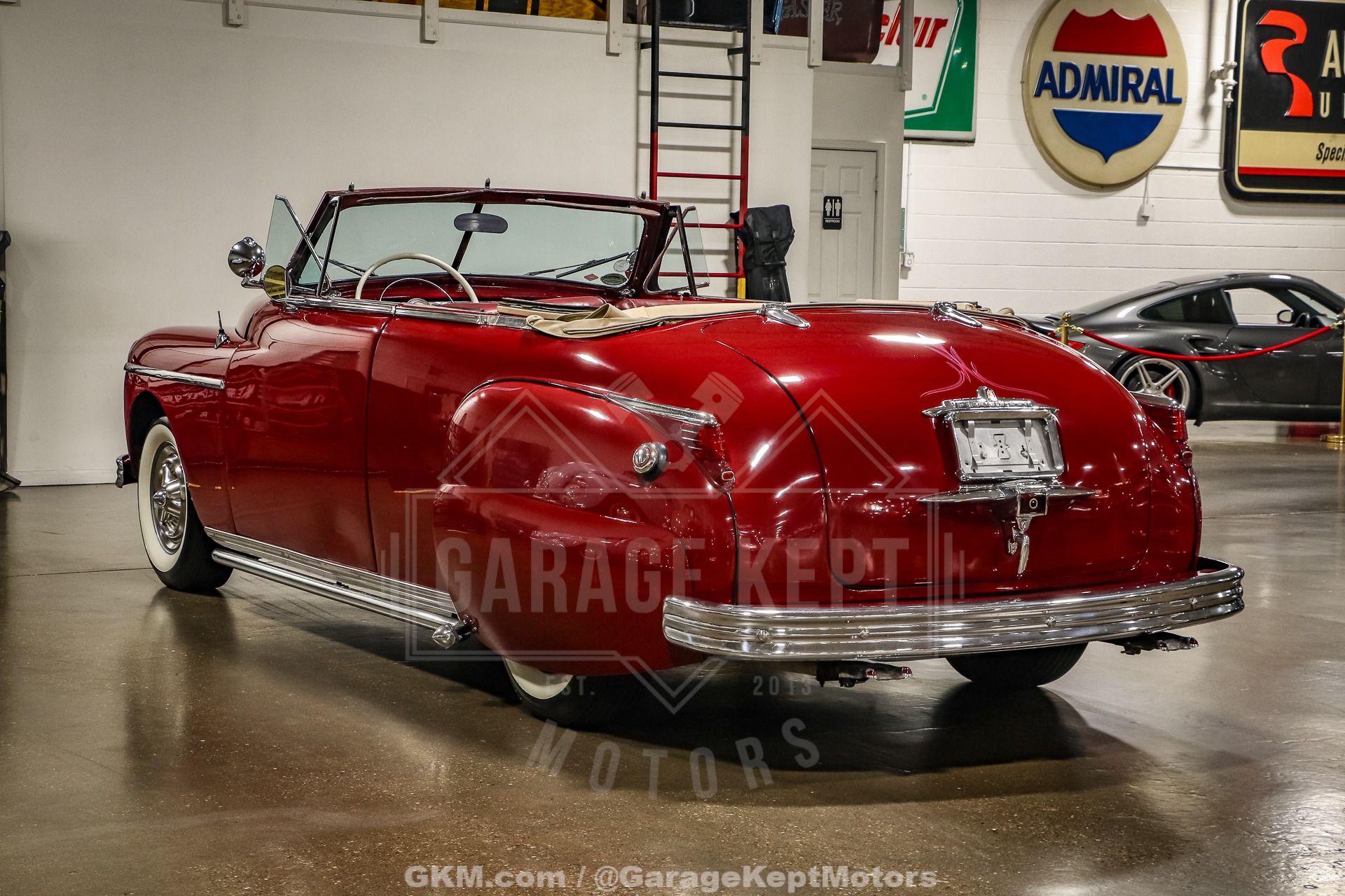 Plymouth-Super-deluxe-1949-BurgundyMaroon-Red-35