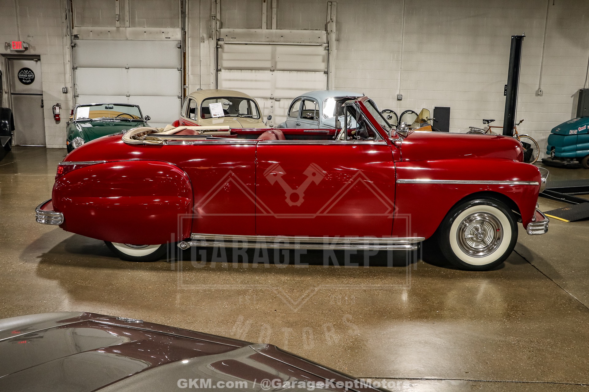 Plymouth-Super-deluxe-1949-BurgundyMaroon-Red-38