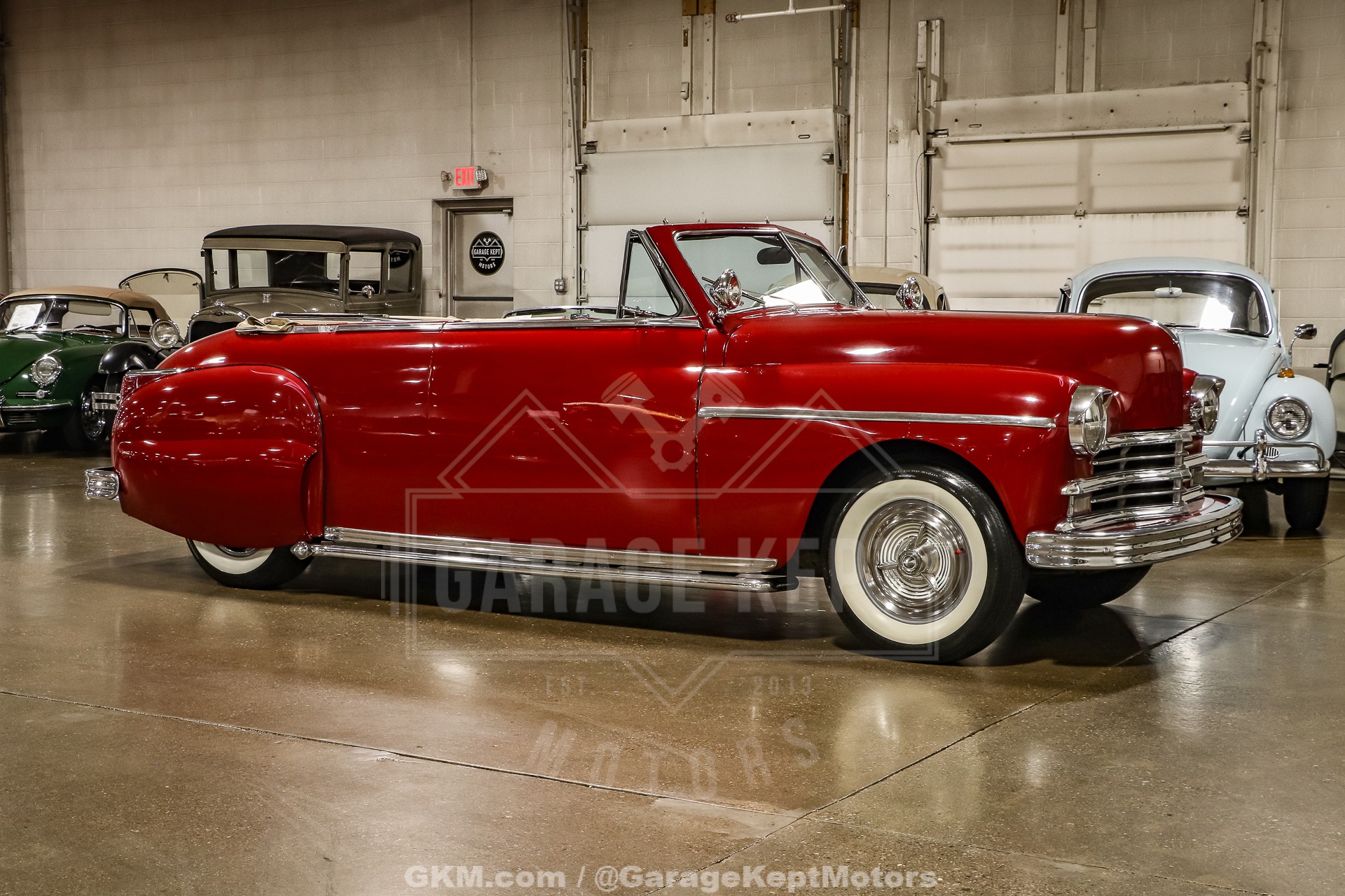 Plymouth-Super-deluxe-1949-BurgundyMaroon-Red-39
