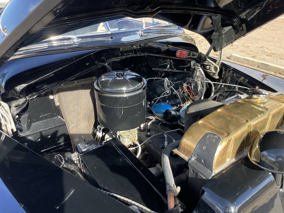 Plymouth-deluxe-special-1949-black-8