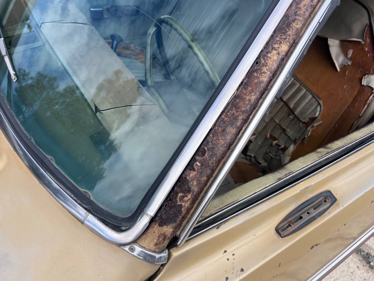 Plymouth-duster-1972-17