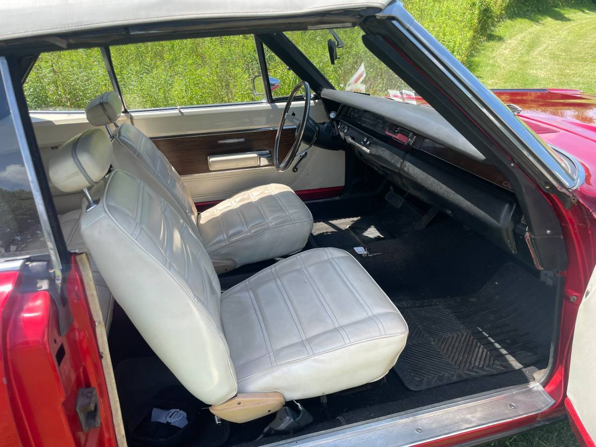 Plymouth-gtx-440-conv-1969-red-47